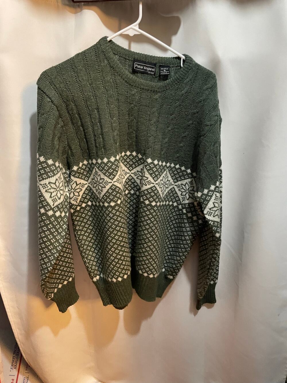 Vintage 90s Peter England Men's XL Green & Cream Fair Isle Nordic Knit Sweater